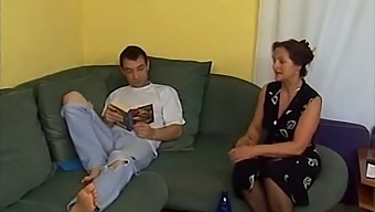 Il Figliastro E La Matrigna Si Concedono Sesso Tedesco Tabù