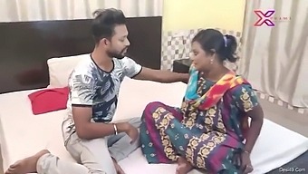 Indian Mature Woman Enjoys Doggy Style Sex With Big Cock
