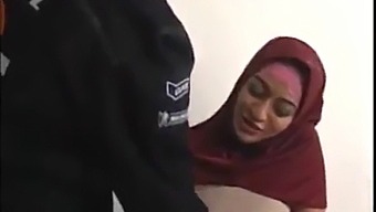 Arab Mom'S Steamy Encounter Caught On Camera