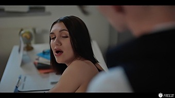 Porno Hd: Scopata Brutale E Creampie Con Insegnante Congelato In Tempo