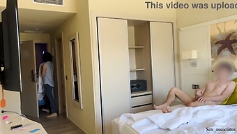 Hotel Maid'S Surprise Encounter With A Public Exhibitionist