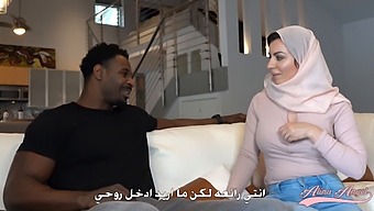 Doğrulanmış Model Alina Angel, Başörtüsüyle Büyük Siyah Yarrağı Jax Slayre Ile Kirli Ve Pislik Içinde